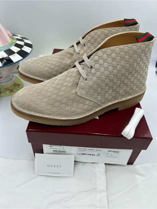 Men\'s Gucci, GG embossed desert boots size 10 made in Italy main image 12